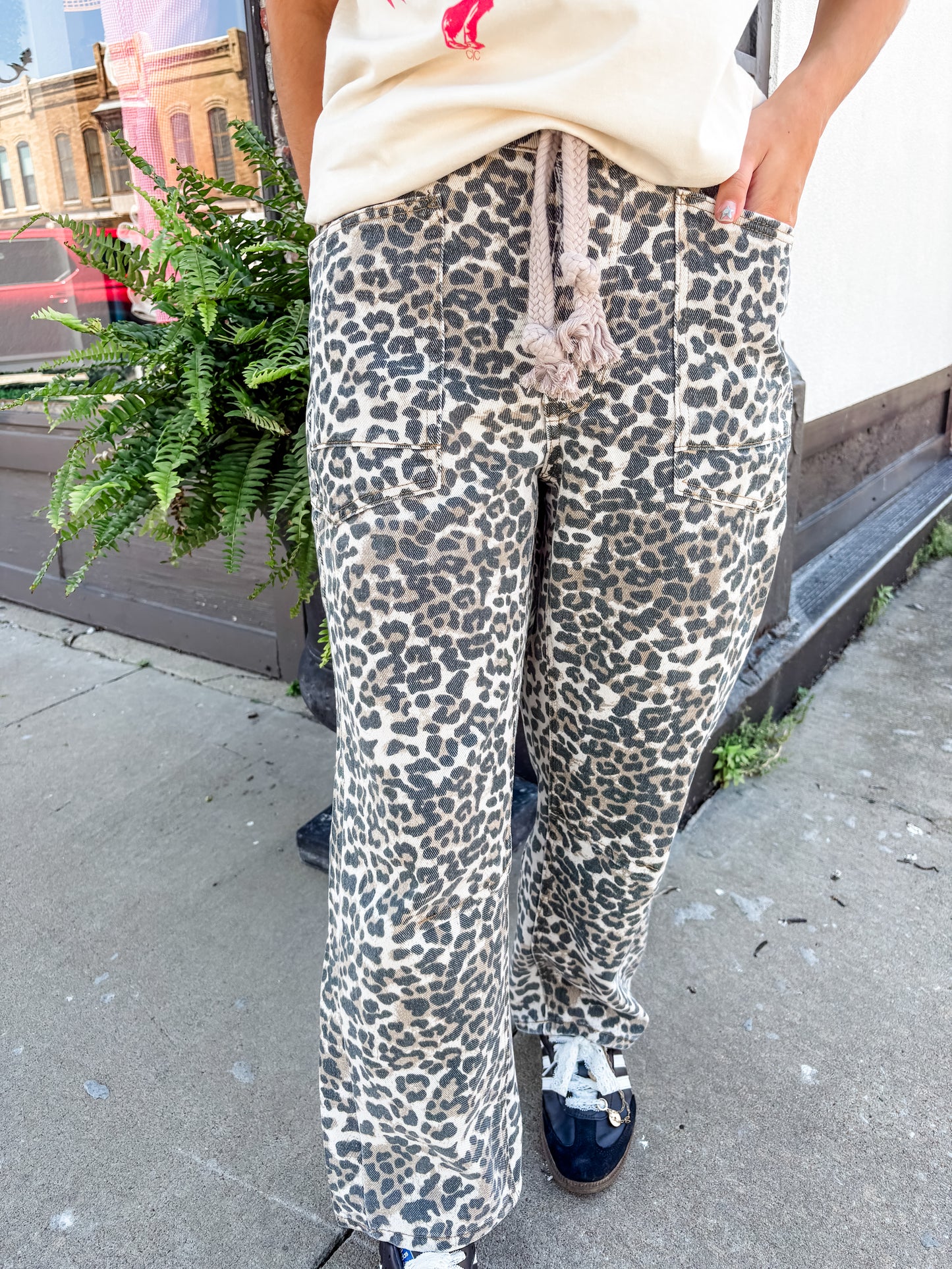 Feeling Wild Leopard pants