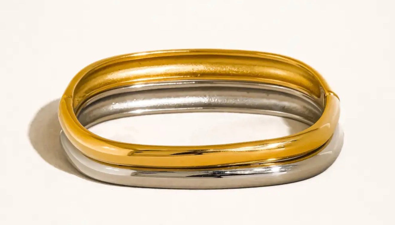 Gold Halo Bangle