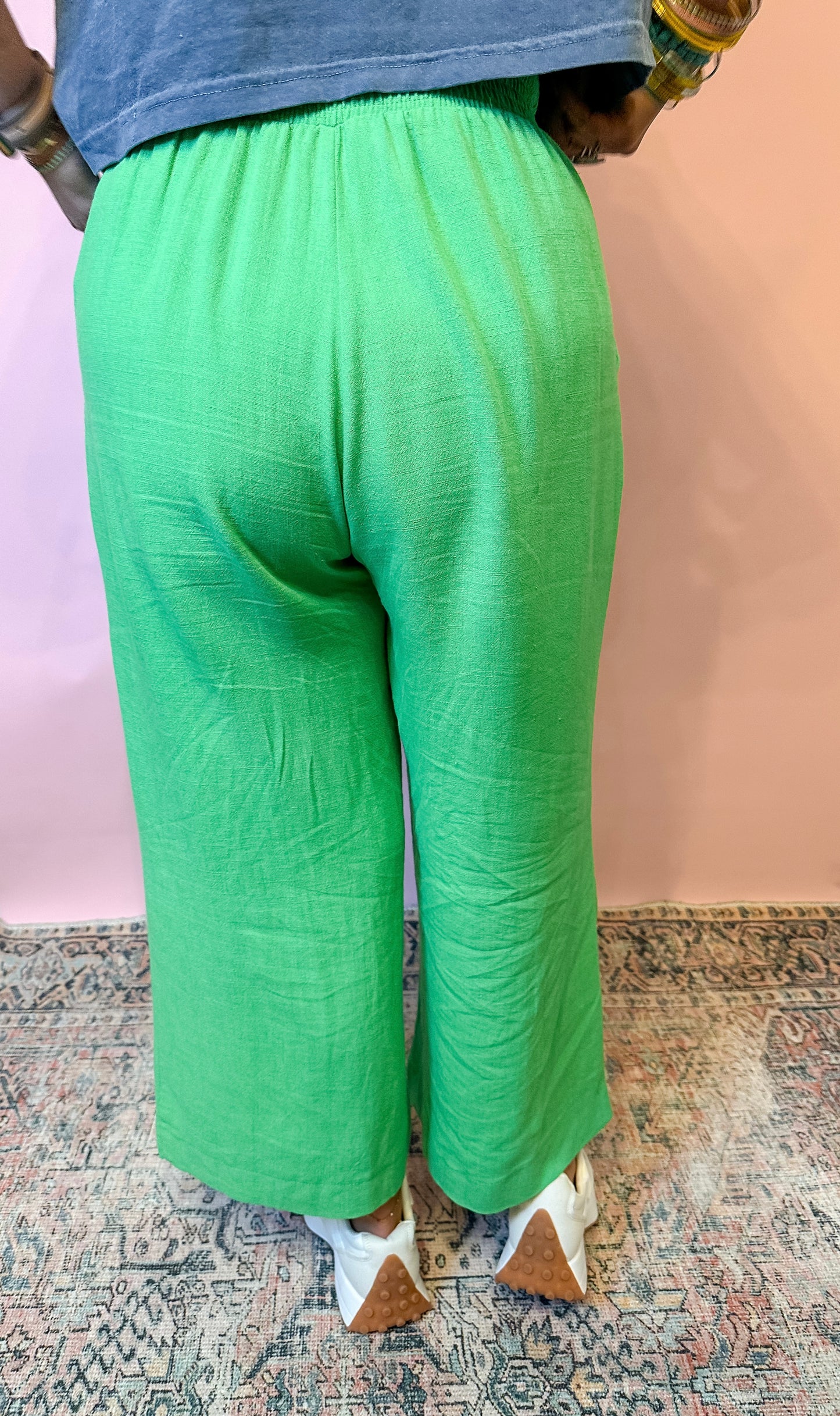 Kelly Green Linen Cropped Pant