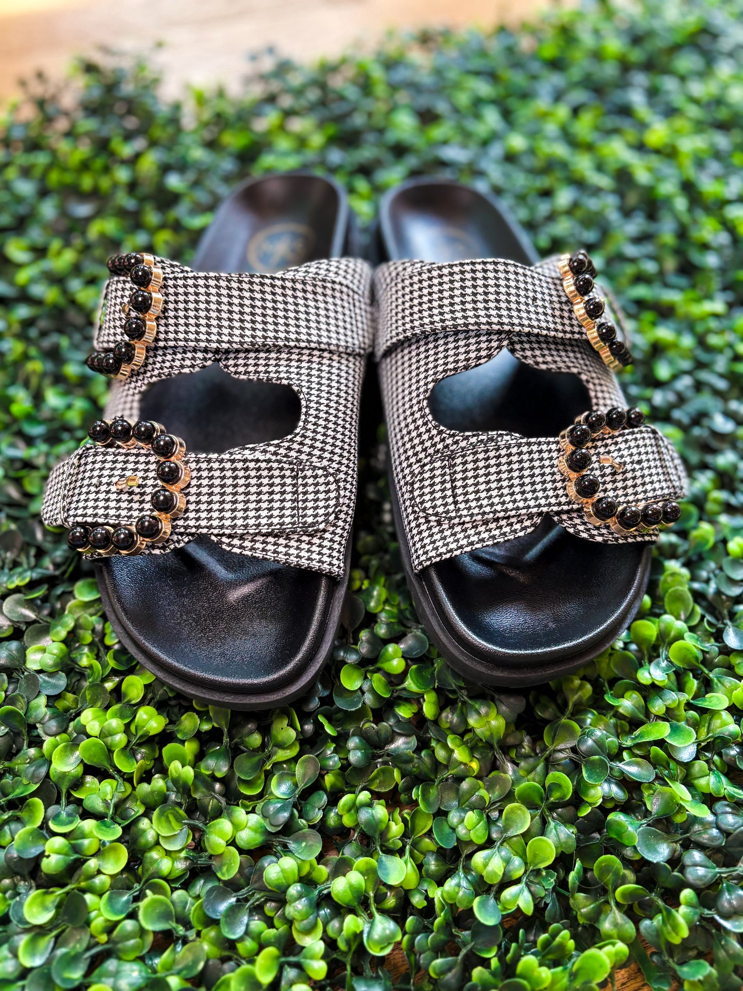 Kelly Houndstooth Sandal