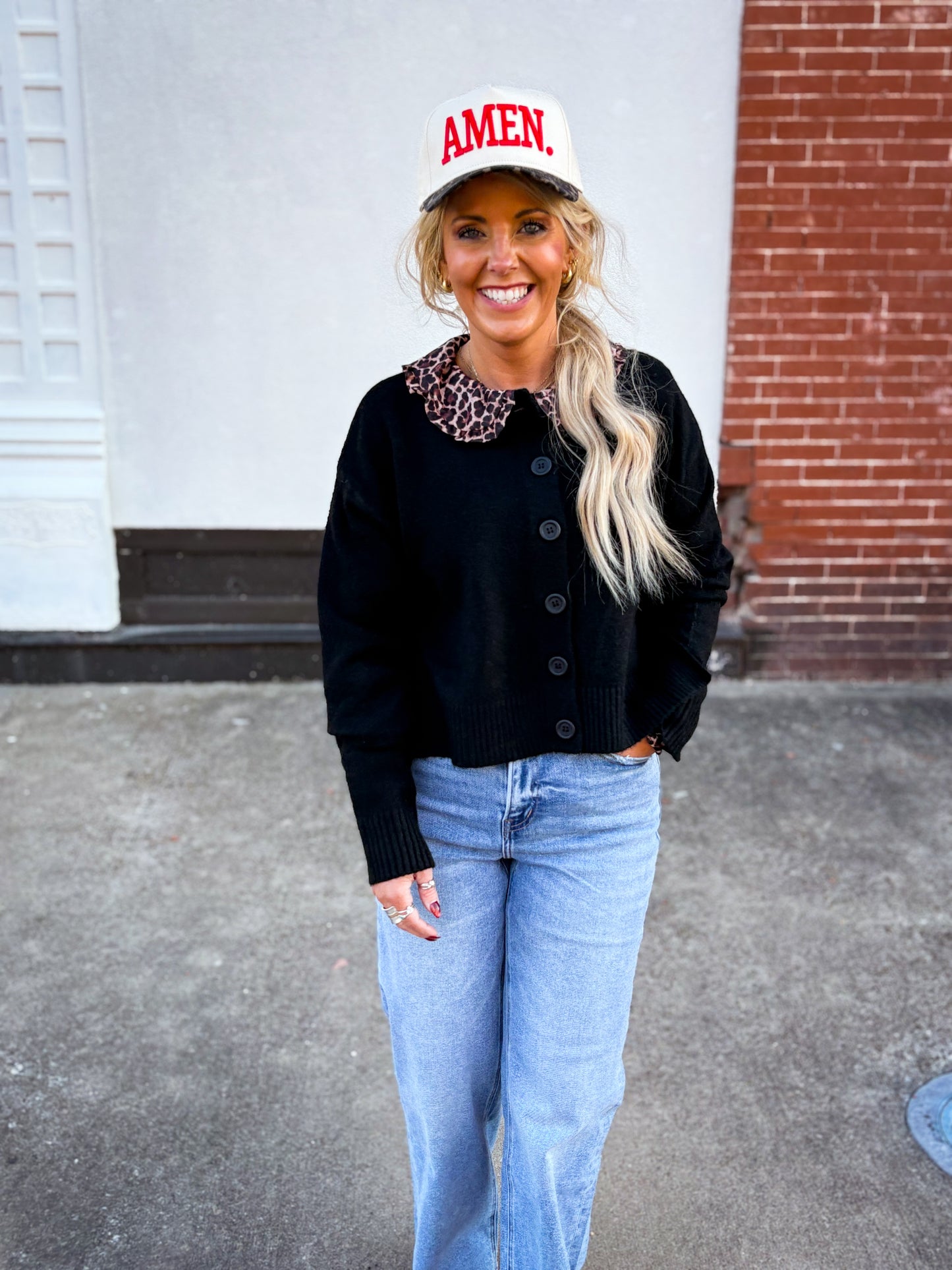 Classic Cardigan in Black