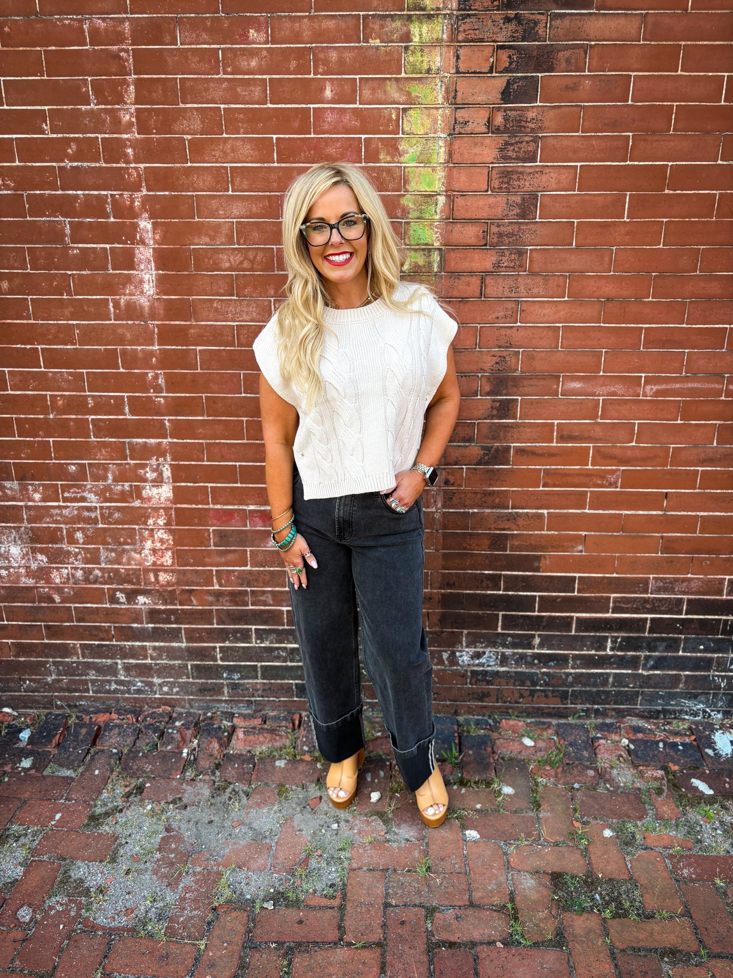 Side Note Sweater Vest - Cream