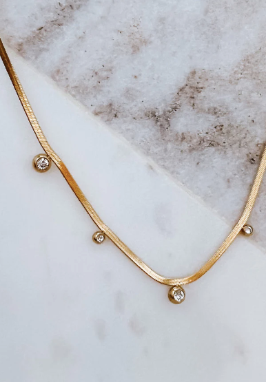 Cassi Crystal Necklace